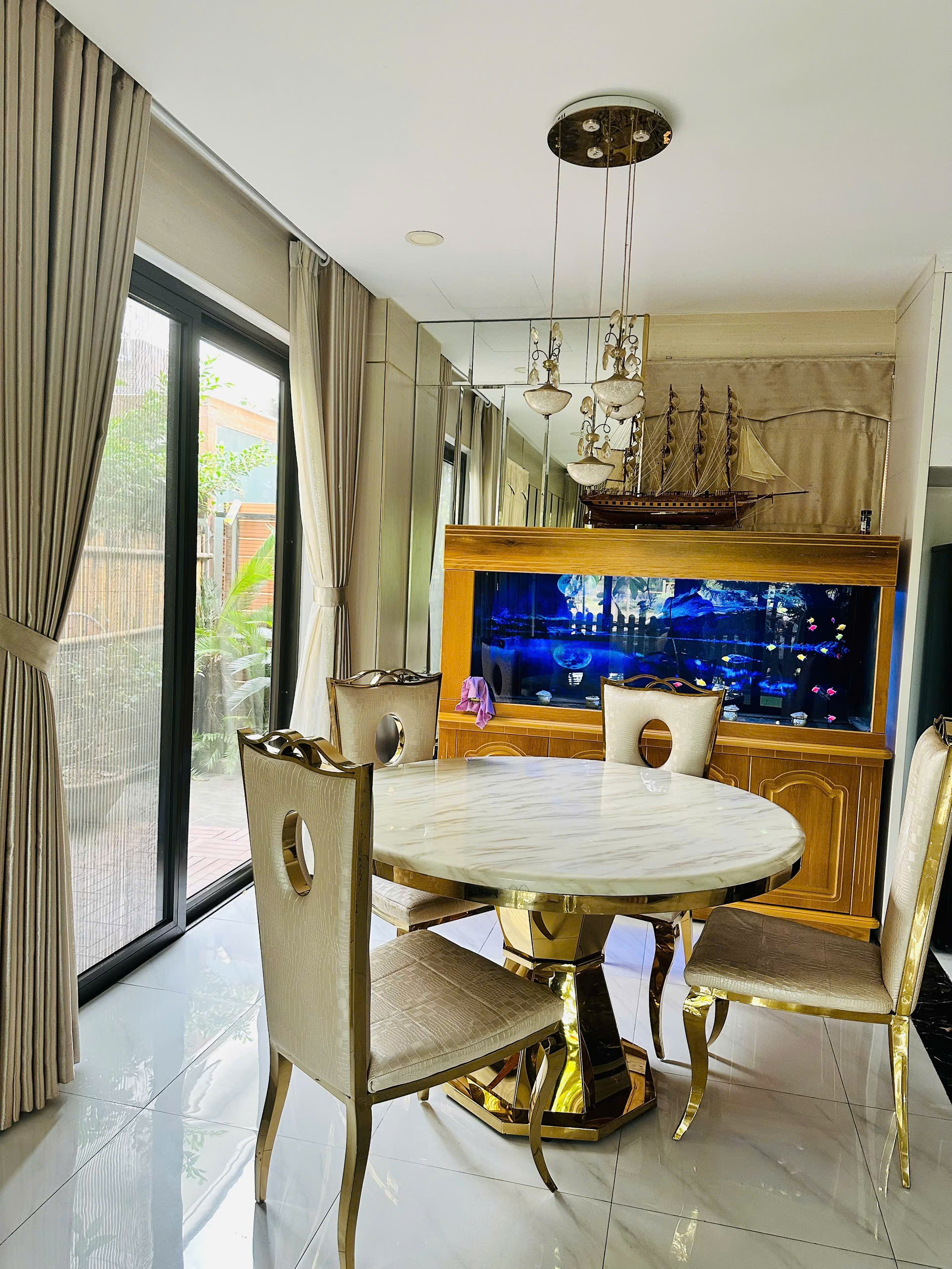 Cần bán Biệt thự Phường Phú Hữu, Quận 9, Diện tích 162m², Giá 022 Tỷ 9