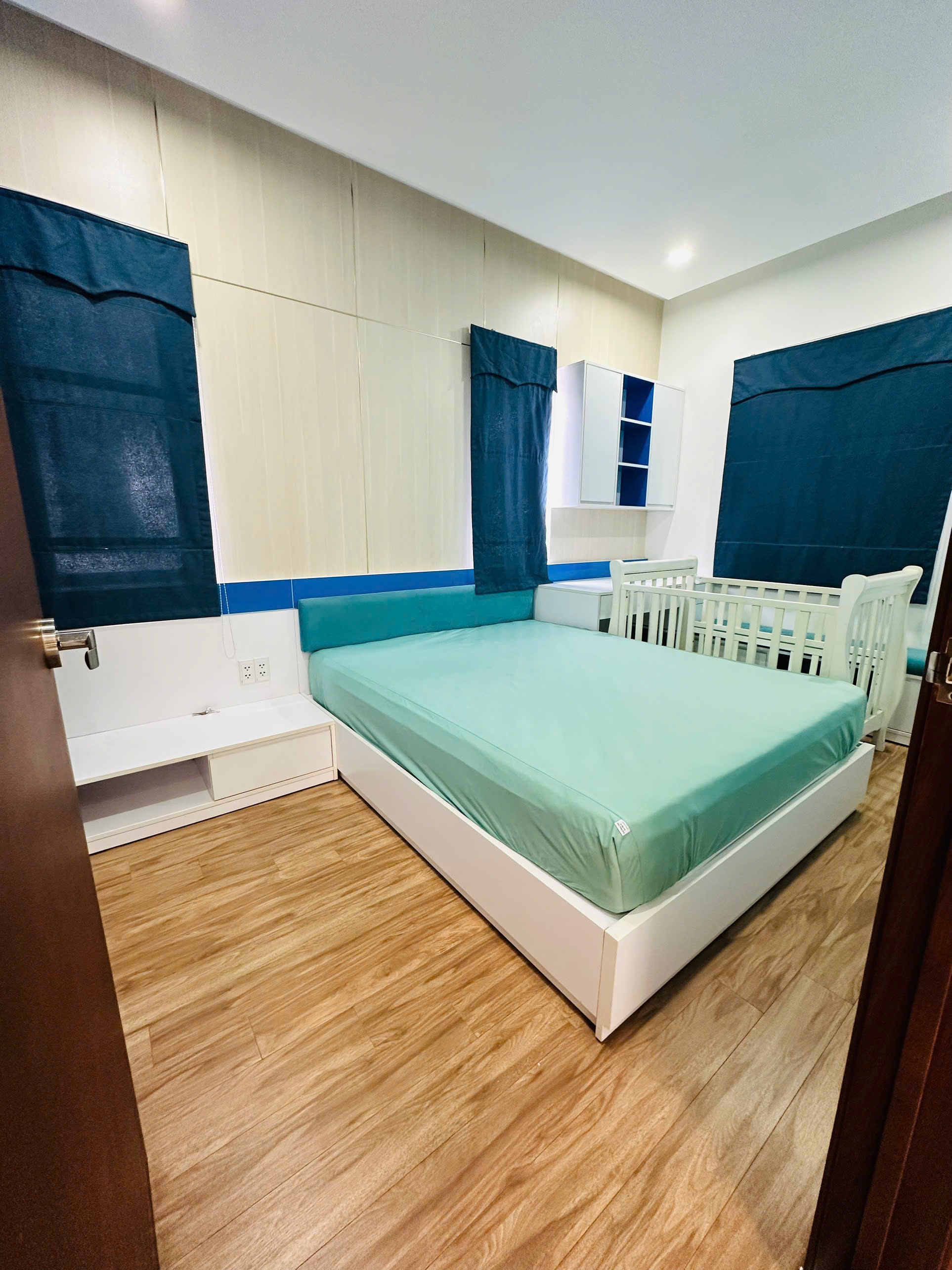 Cần bán Biệt thự Phường Phú Hữu, Quận 9, Diện tích 162m², Giá 022 Tỷ