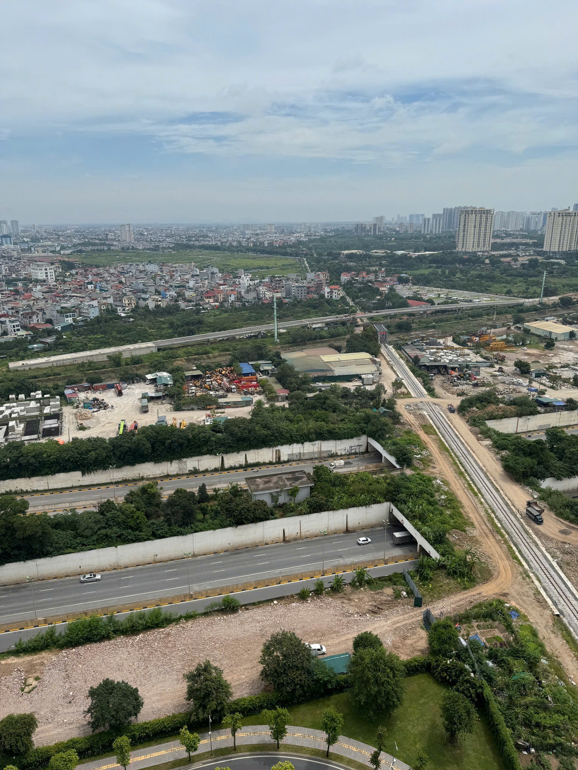 Bán Căn hộ chung cư 2n+ căn góc tại Vinhomes Smart City View Thành Phố Bao Phí. LH 0838587878 4