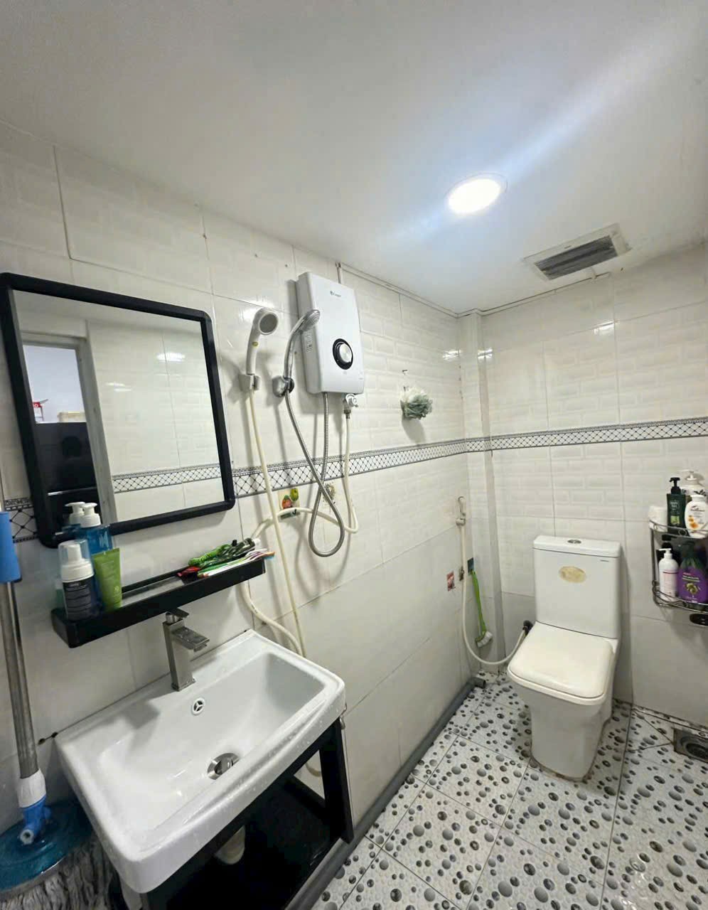 Nhà hẻm 688// Tân Kỳ Tân Quý, Bình Hưng Hòa , bình Tân dt 32m2 1 lầu 2pn 2wc giá 3,65 tỷ 7