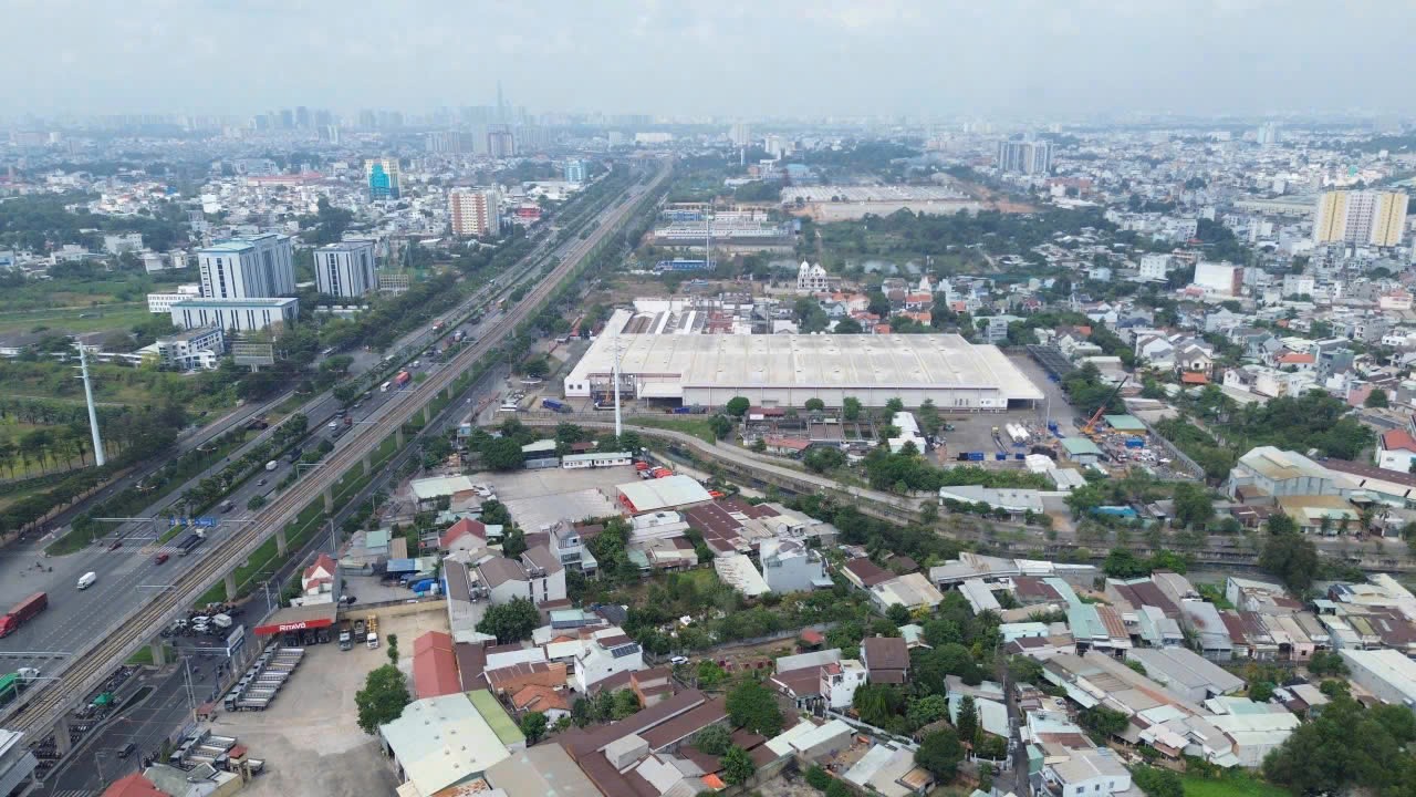 Cho thuê Đất Phường Linh Trung, Thủ Đức, Diện tích 1800m², Giá 60 Triệu/tháng 3