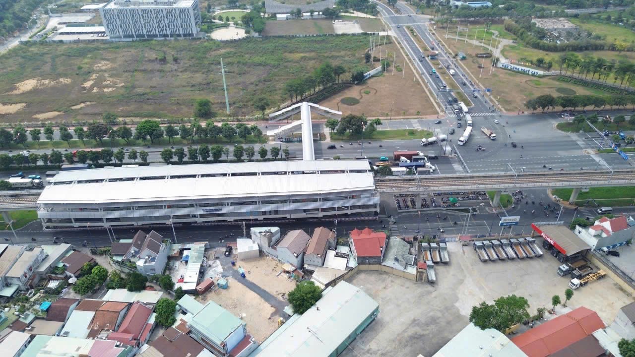 Cho thuê Đất Phường Linh Trung, Thủ Đức, Diện tích 1800m², Giá 60 Triệu/tháng 2