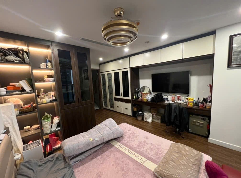 CĂN GÓC ĐÔNG NAM 142M²- 3PN, SUNSHINE CENTER, FULL NT CAO CẤP – GIÁ 10.3 TỶ 4