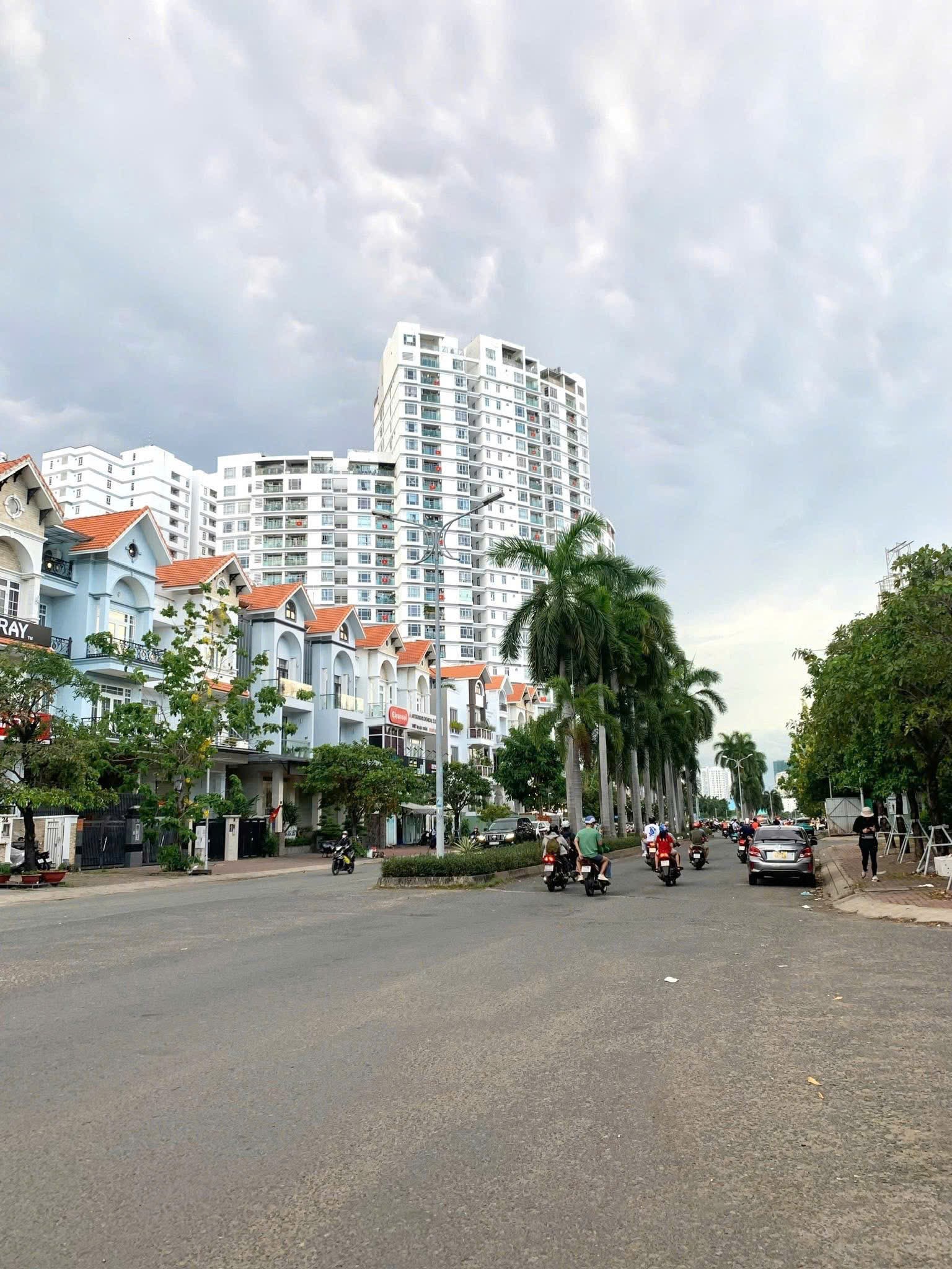 Cần bán Biệt thự Quận 7, Hồ Chí Minh, Diện tích 400m², Giá 250 Triệu/tháng 5