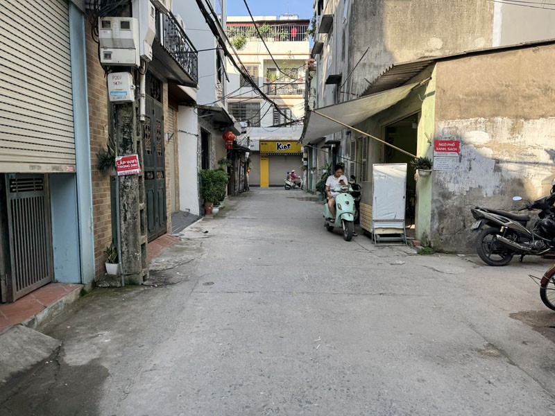 Cần bán 86,5m2 đất trong ngõ 466 Ngô Gia Tự. Ngay gần phố Vạn Hạnh và trường THCS 3