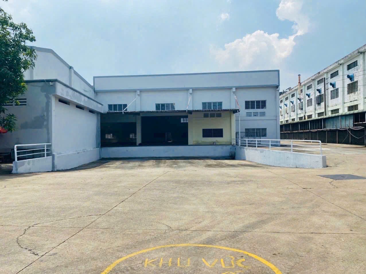 Cho thuê Kho - Nhà xưởng Dĩ An, Bình Dương, Diện tích 10000m², Giá Thương lượng 2