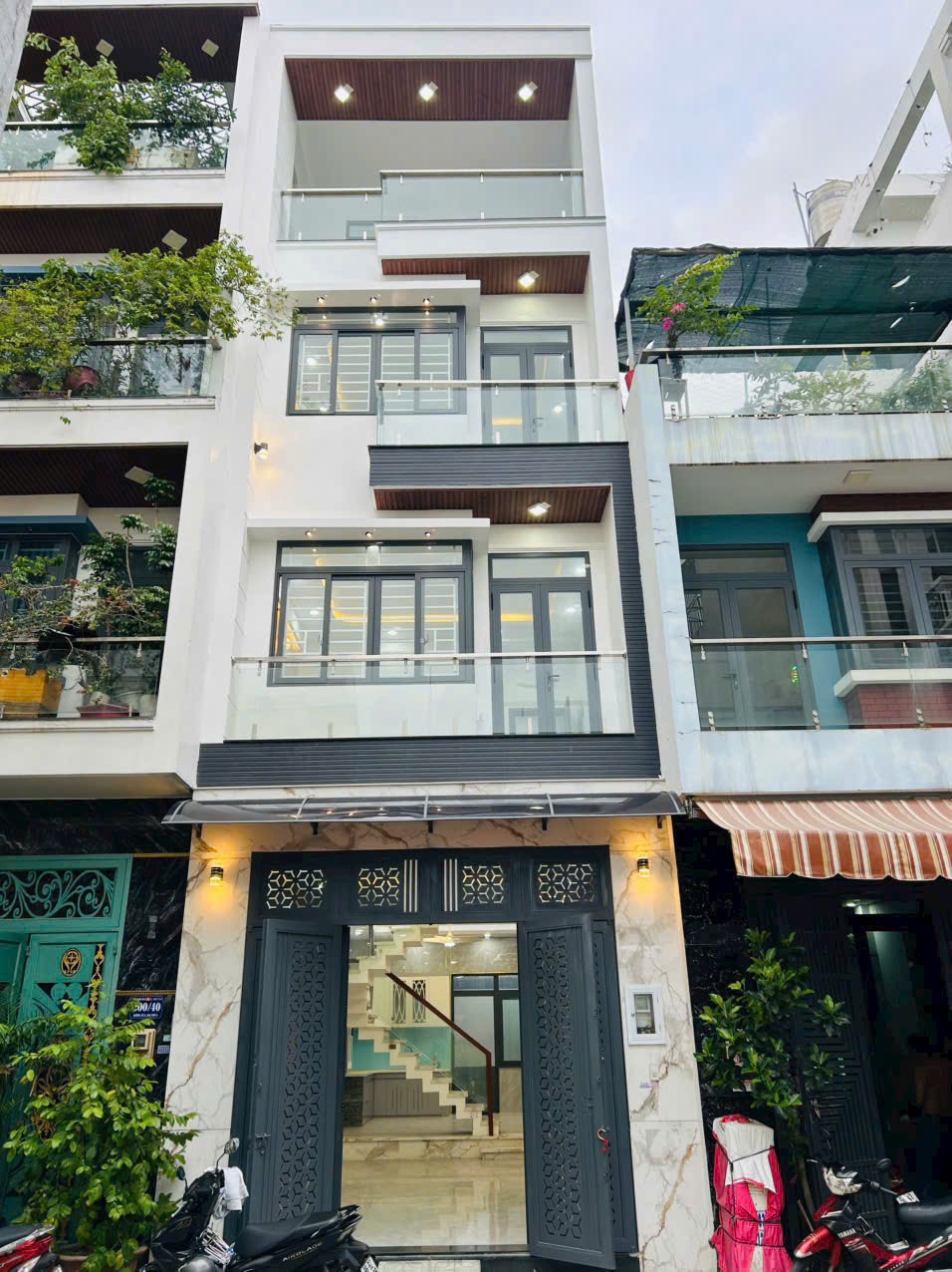 Nhà hẻm đường số 6, Bình Hưng Hòa B dt 60,7m2 , 3 lầu 4pn 5wc giá 5,95 tỷ