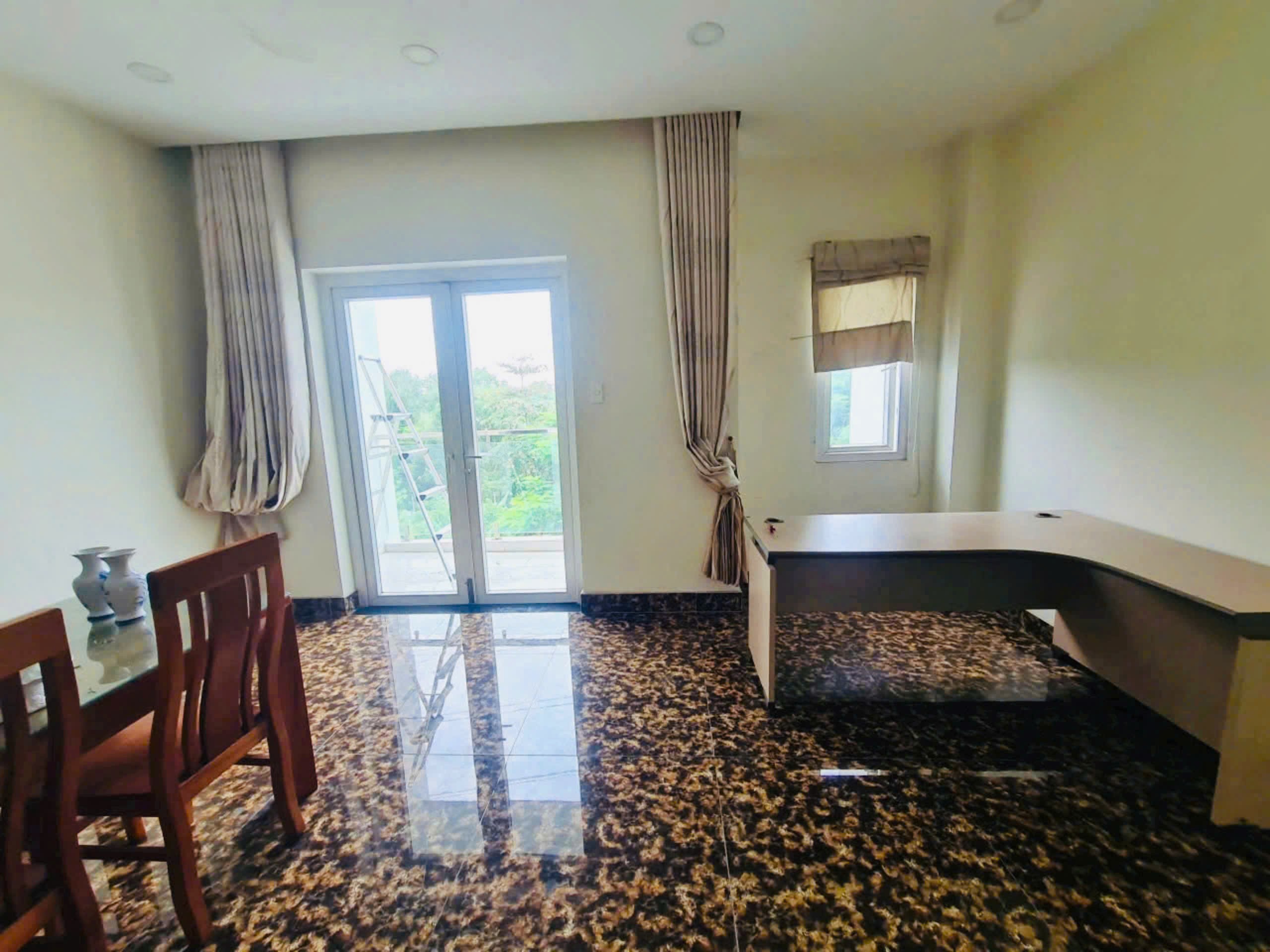 Cho thuê Nhà mặt tiền Phường Phú Hữu, Quận 9, Diện tích 94m², Giá 14 Triệu/tháng 10