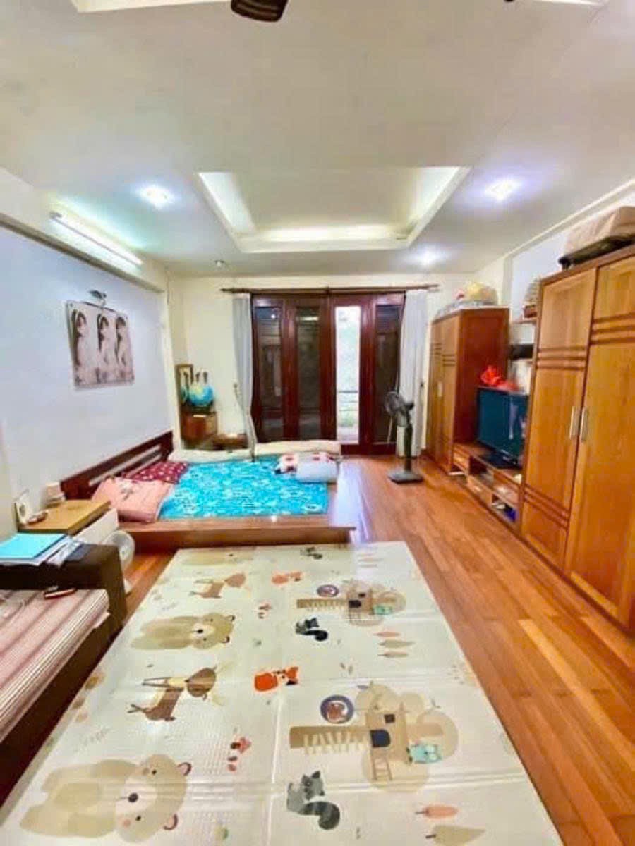 Nhà Lô Góc Vũ Miên - Tầm Nhìn Hồ Tây Giá 29.2 Tỷ 5 Tầng MT 4.6M Vỉa Hè Ô TÔ Đỗ 3