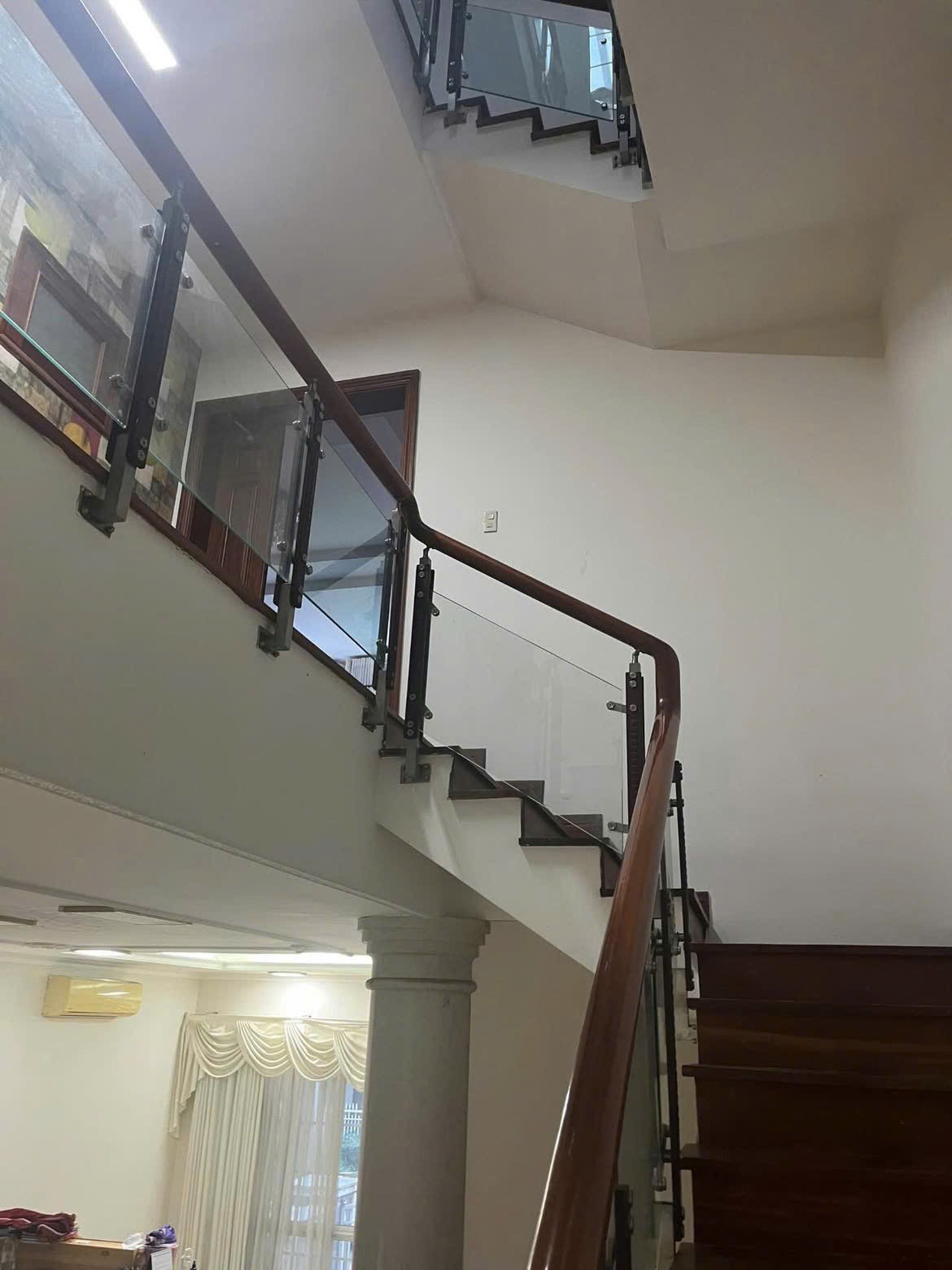 Cần bán Biệt thự Phường 25, Bình Thạnh, Diện tích 147m², Giá Thương lượng 2