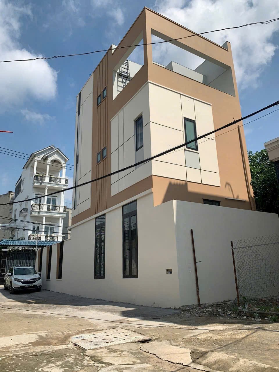 Cho thuê Nhà mặt tiền Phường Long Trường, Quận 9, Diện tích 100m², Giá 28 Triệu/tháng 3