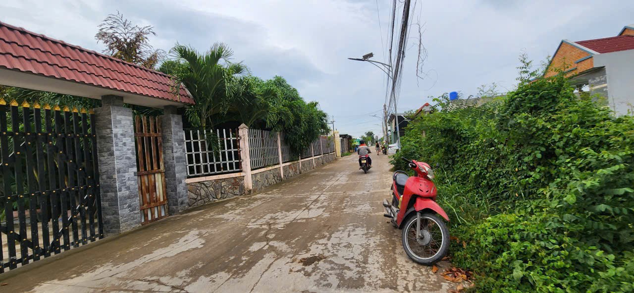 899m2 thổ cư hẻm xã Đức Hòa Đông, Đức Hòa, Long An giá 10 tỷ 3