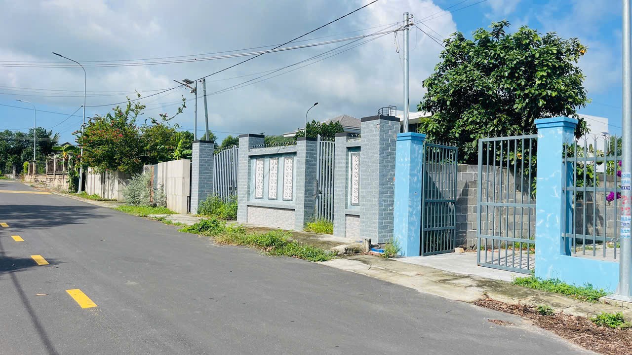 BÁN GẤP LÔ ĐẤT NHÀ VƯỜN XÃ LONG ĐIỀN THÀNH PHỐ HỒ CHÍ MINH 3