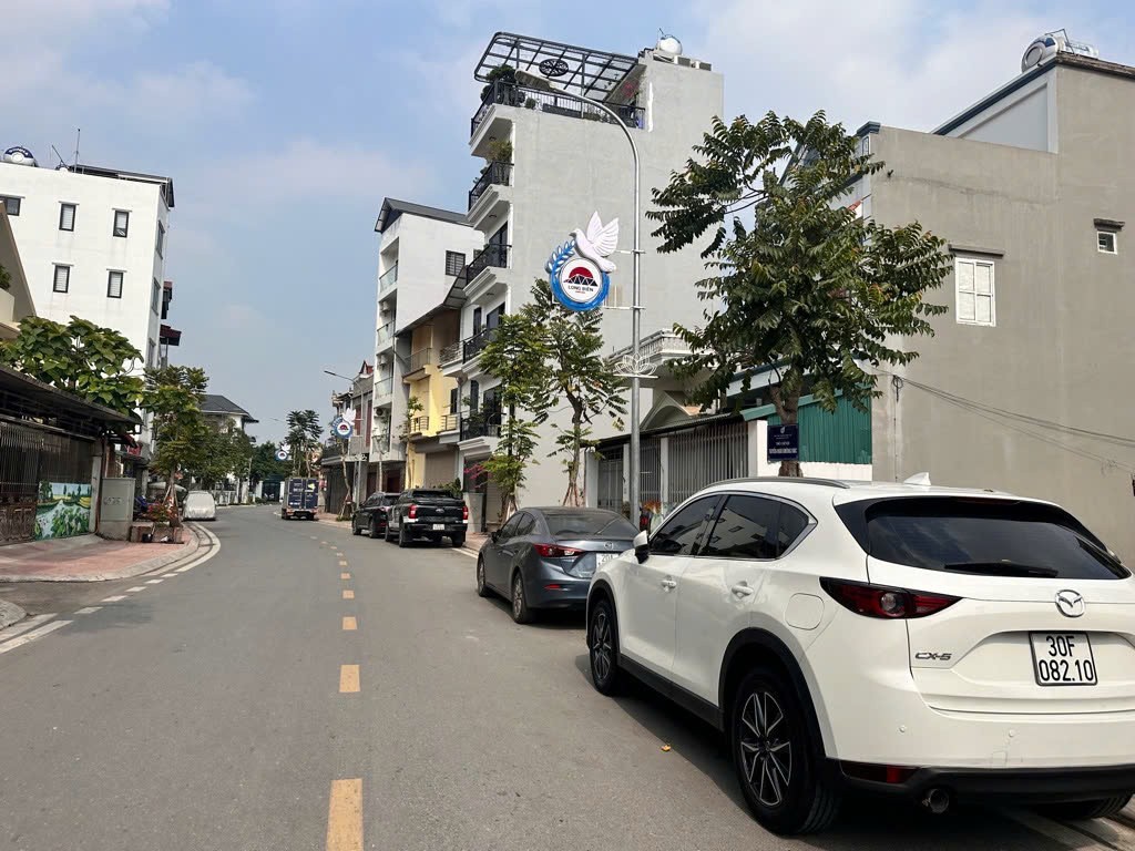 PHÚC LỢI,LONG BIÊN 11tỷ 111m LÔ GÓC Ô TÔ ĐỖ CỬA,MẶT TIỀN 8m 4