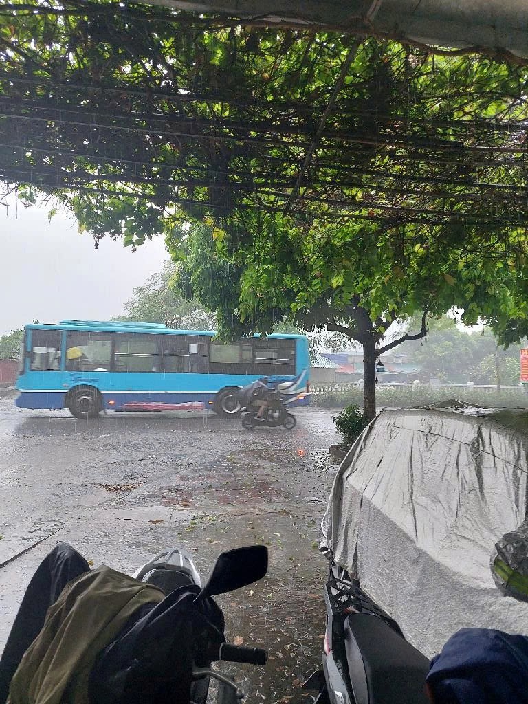 MẶT PHỐ PHÚC LỢI,LONG BIÊN 11tỷ 37m VỈA HÈ RỘNG,KINH DOANH CHO THUÊ 3