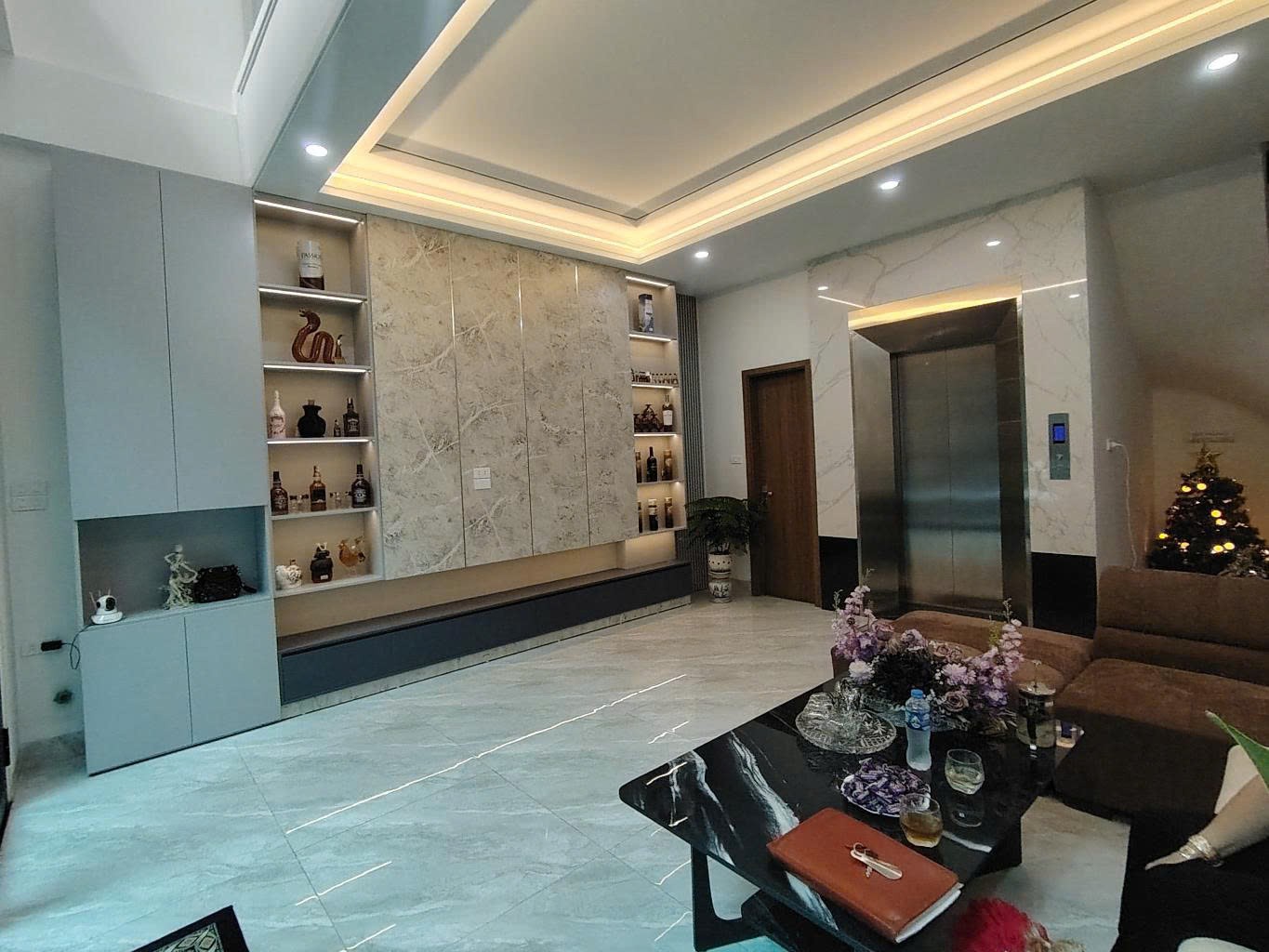 BỒ ĐỀ,LONG BIÊN 10tỷ 41m NGÕ Ô TÔ,KINH DOANH CHO THUÊ ĐỈNH 4