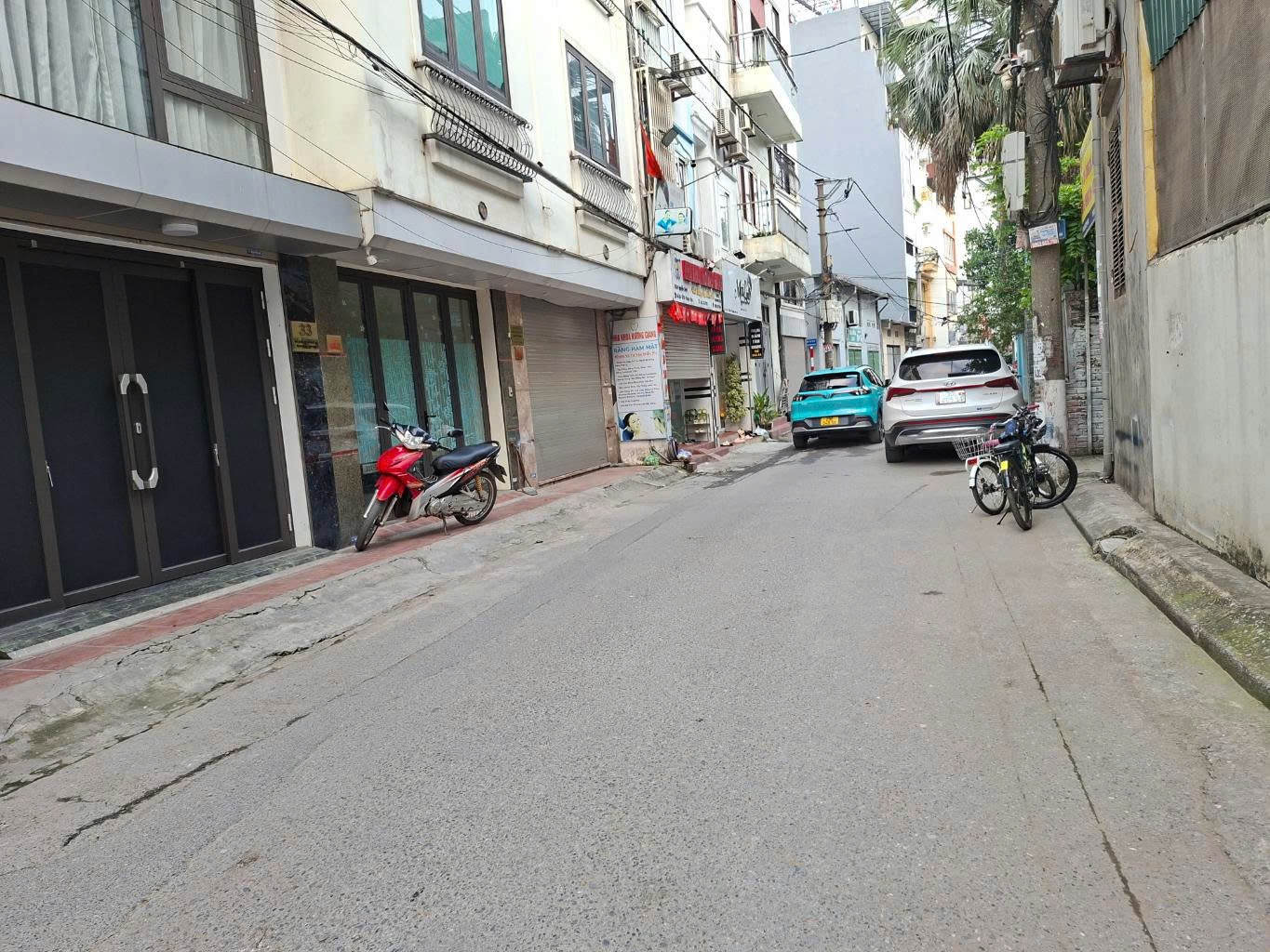 THẠCH BÀN,LONG BIÊN 10tỷ 80m ĐẤT,LÔ GÓC KINH DOANH,Ô TÔ,CHO THUÊ 4