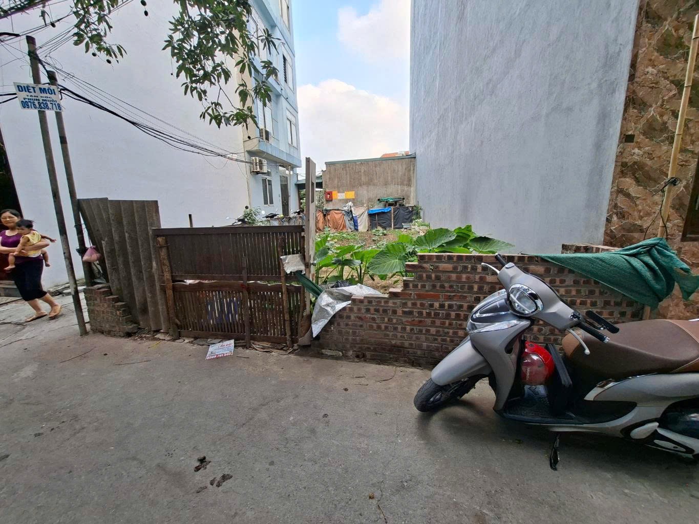 THẠCH BÀN,LONG BIÊN 10tỷ 80m ĐẤT,LÔ GÓC KINH DOANH,Ô TÔ,CHO THUÊ 2