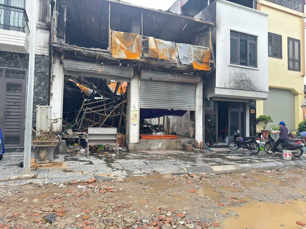 PHÚC LỢI,LONG BIÊN 10tỷ 55m VỈA HÈ Ô TÔ,NGÕ TO NHƯ PHỐ KINH DOANH 4
