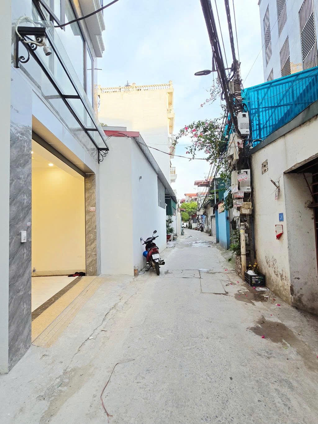 THẠCH BÀN,LONG BIÊN 10tỷ 50m,GARA KINH DOANH,Ô TÔ,CHO THUÊ PHÙ HỢP 2