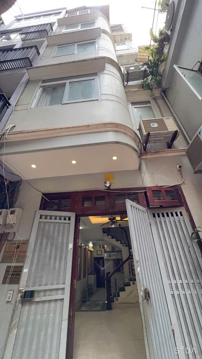 NHÀ ĐẸP KHU PHÂN LÔ - ĐƯỜNG TRƯỚC NHÀ 3M - CÁCH ĐÚNG 15M RA Ô TÔ TRÁNH - THOÁNG TRƯỚC SAU