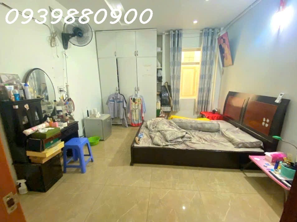 4 tầng - 45m2 - 50m ra Trường Sa - 5,99 Tỷ TL. 3