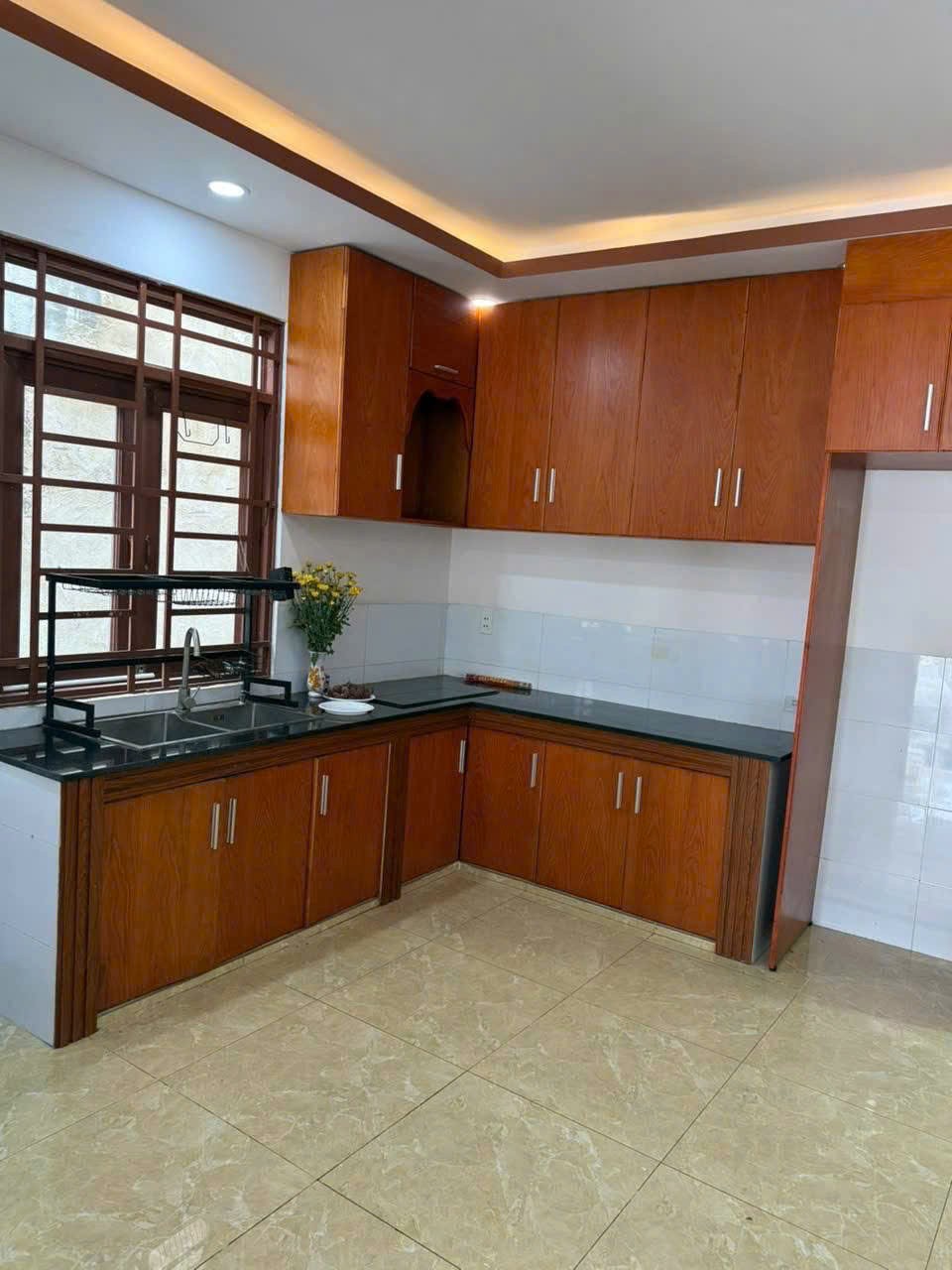 NHÀ MT ĐÔNG THẠNH 3, HÓC MÔN ĐƯỜNG 12M CÓ VỈA HÈ – NHĨNH 5₫, GÂN CHỢ 4