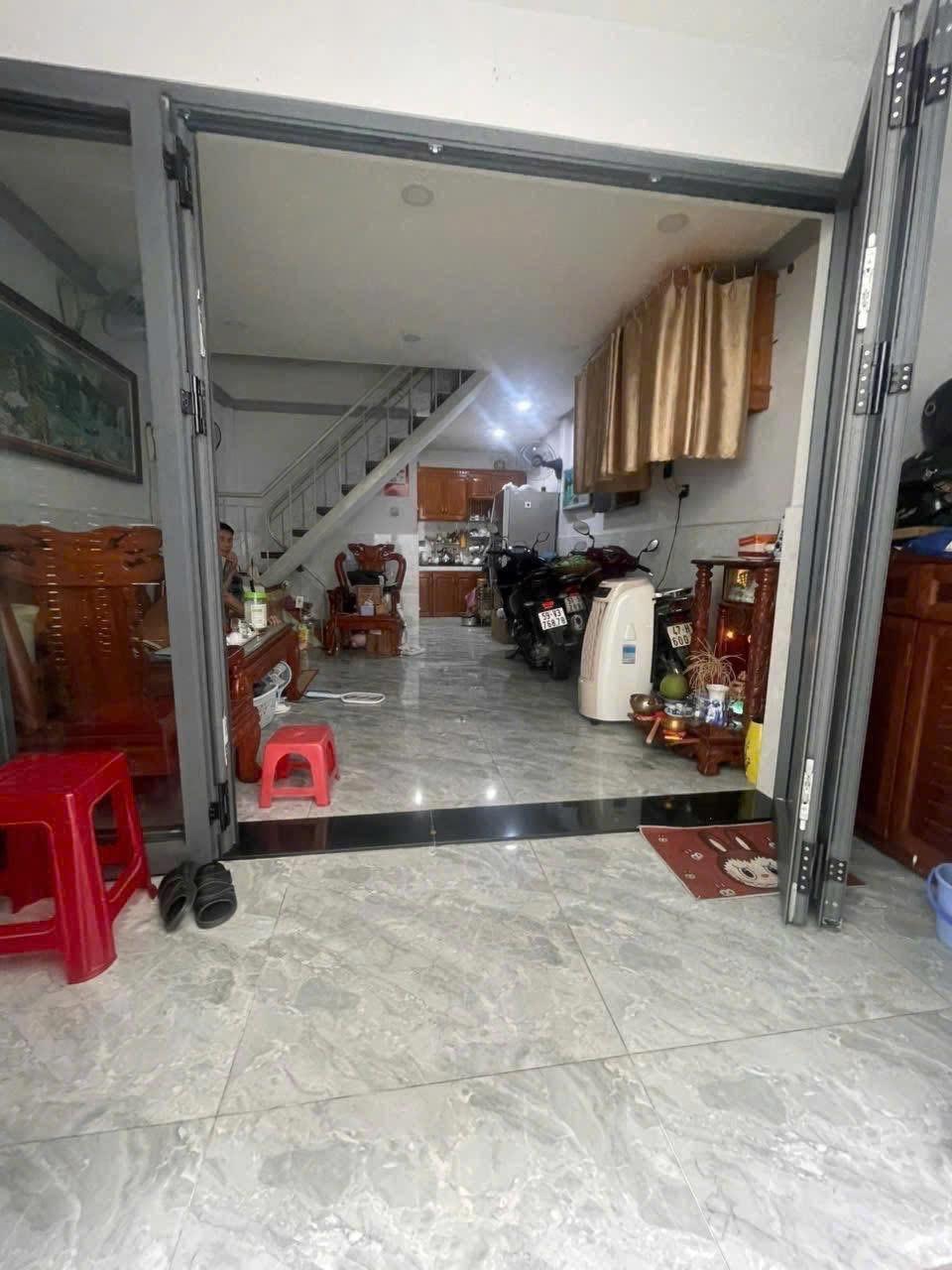 BÁN NHÀ QUANG TRUNG - GÒ VẤP, P10 - 4x10 M2 - 2 TẦNG - NHỈNH HƠN 3 TỶ 3