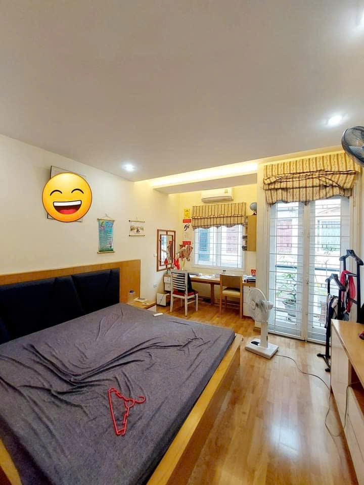 Hiếm, Cầu Diễn Dân xây 68m2 - 4 tầng, Ô tô, kinh doanh đỉnh, 2 thoáng, giá 11.4 tỷ 5