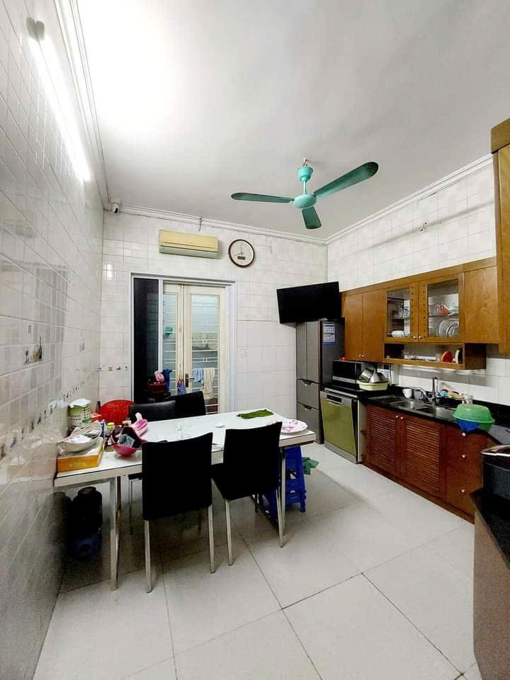 Hiếm, Cầu Diễn Dân xây 68m2 - 4 tầng, Ô tô, kinh doanh đỉnh, 2 thoáng, giá 11.4 tỷ 3
