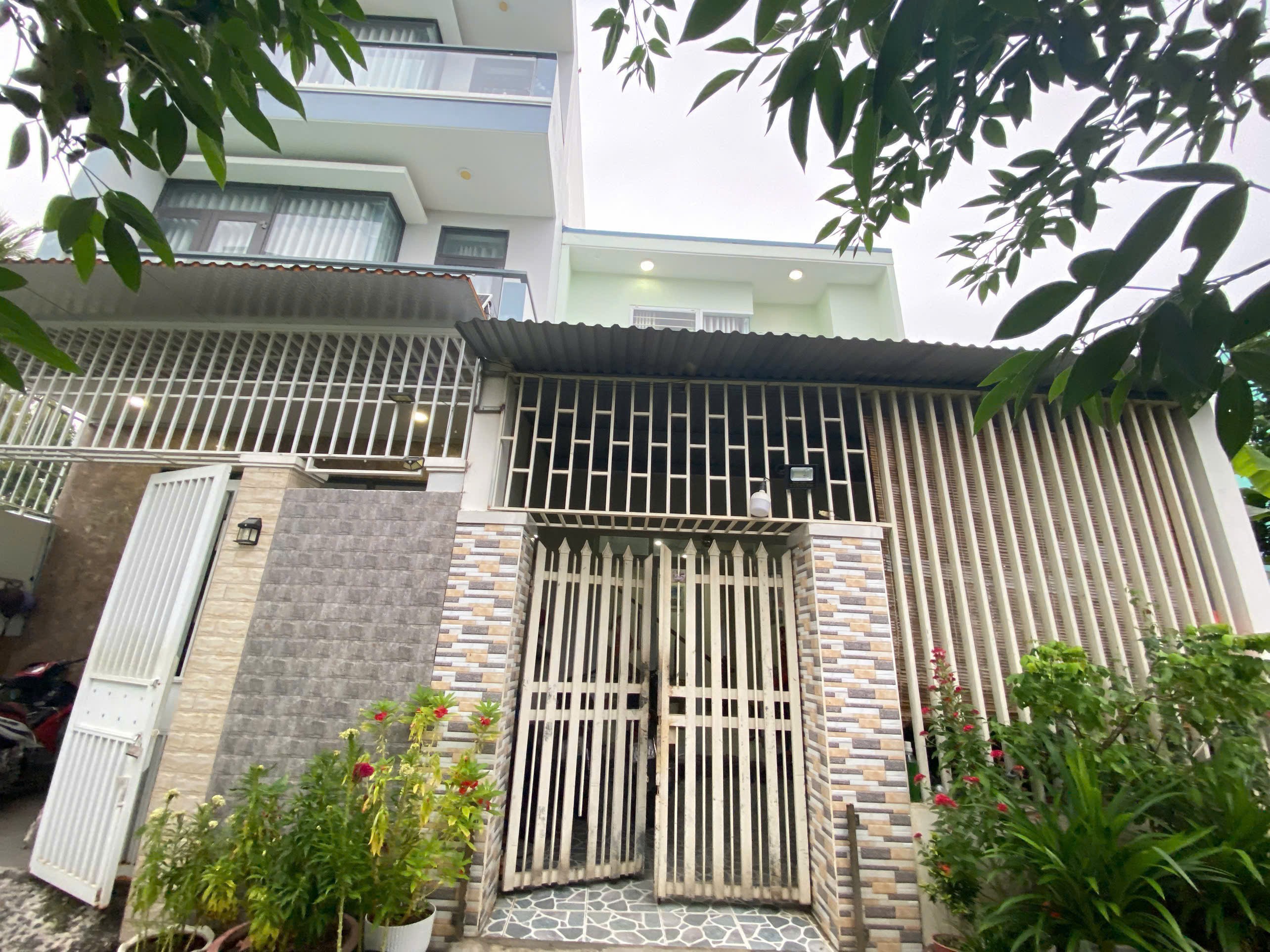 BÁN NHÀ 2 TẦNG PHÚ TRUNG VĨNH THẠNH - PHƯỜNG TÂY NHA TRANG- Diện tích : 80,9m2 ngang 5m full thổ