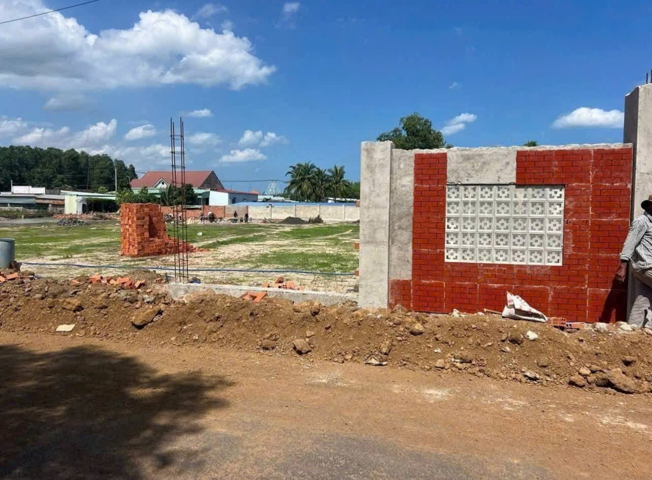 BÁN GẤP! Nhà Vườn 630m² Gần Biển, Gần Núi, Sát TL44B – Giá Chỉ 2 Tỷ 5xx!