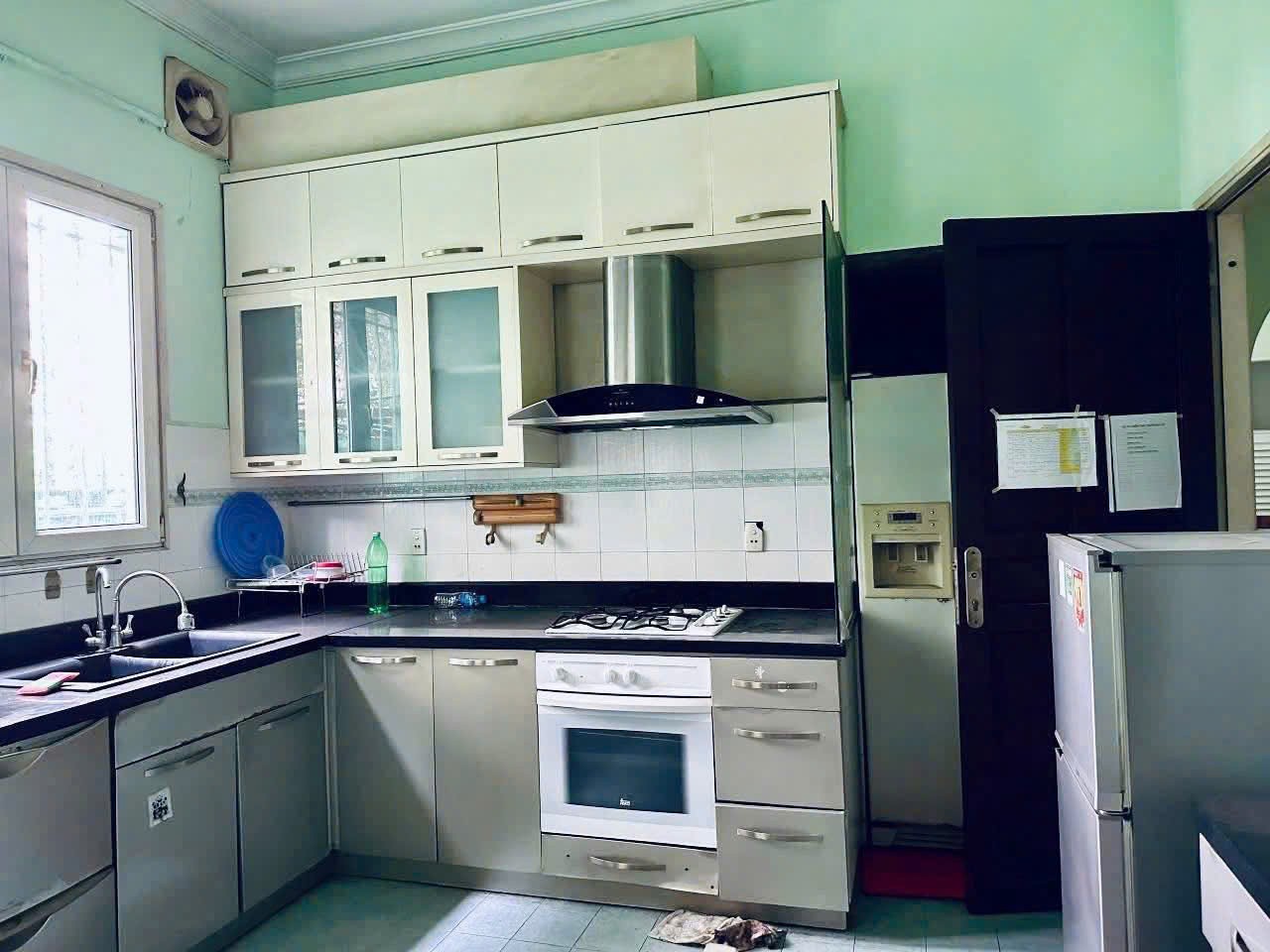 Cần bán Biệt thự Quận 2, Hồ Chí Minh, Diện tích 404m², Giá 44.5 Tỷ