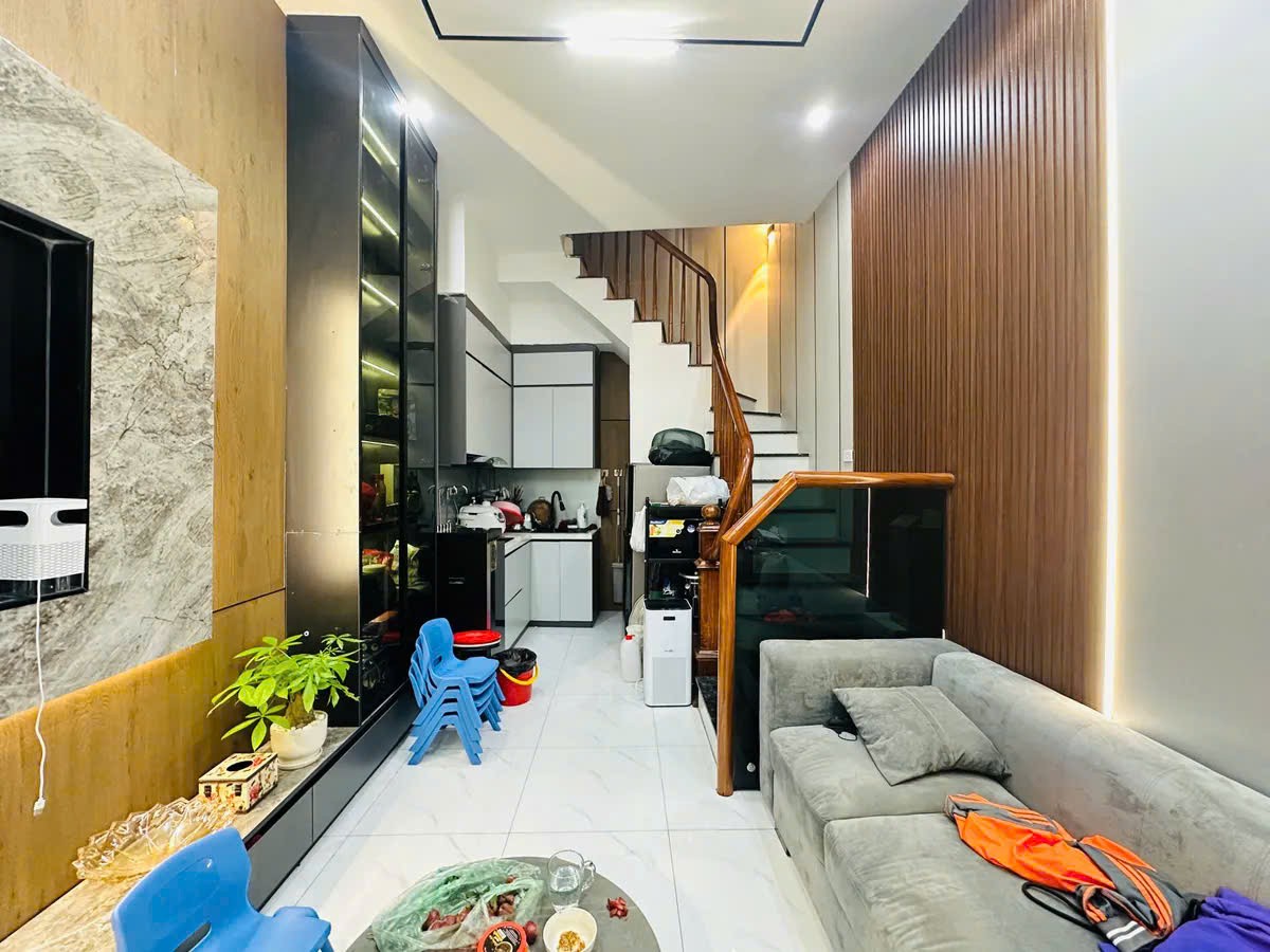 Bán LIỀN KỀ Văn Quán,Hà Đông 71m x 5 tầng giá 16 tỷ , Ô TÔ KINH DOANH.