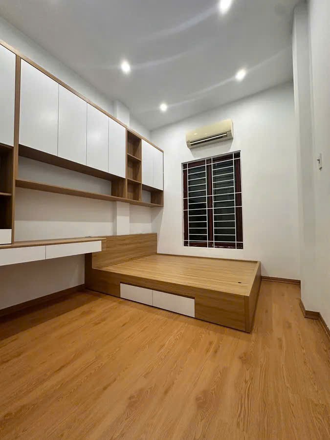 Bán gấp MẶT NGÕ 51m giá 9.8  tỷ Ô TÔ KINH DOANH Hoàng Ngân, Thanh Xuân. 3