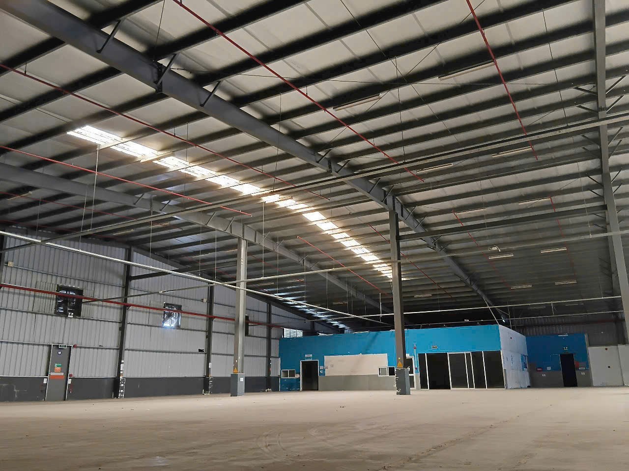 Cho thuê Kho - Nhà xưởng Tân Bình, Hồ Chí Minh, Diện tích 16316m², Giá Thương lượng 3