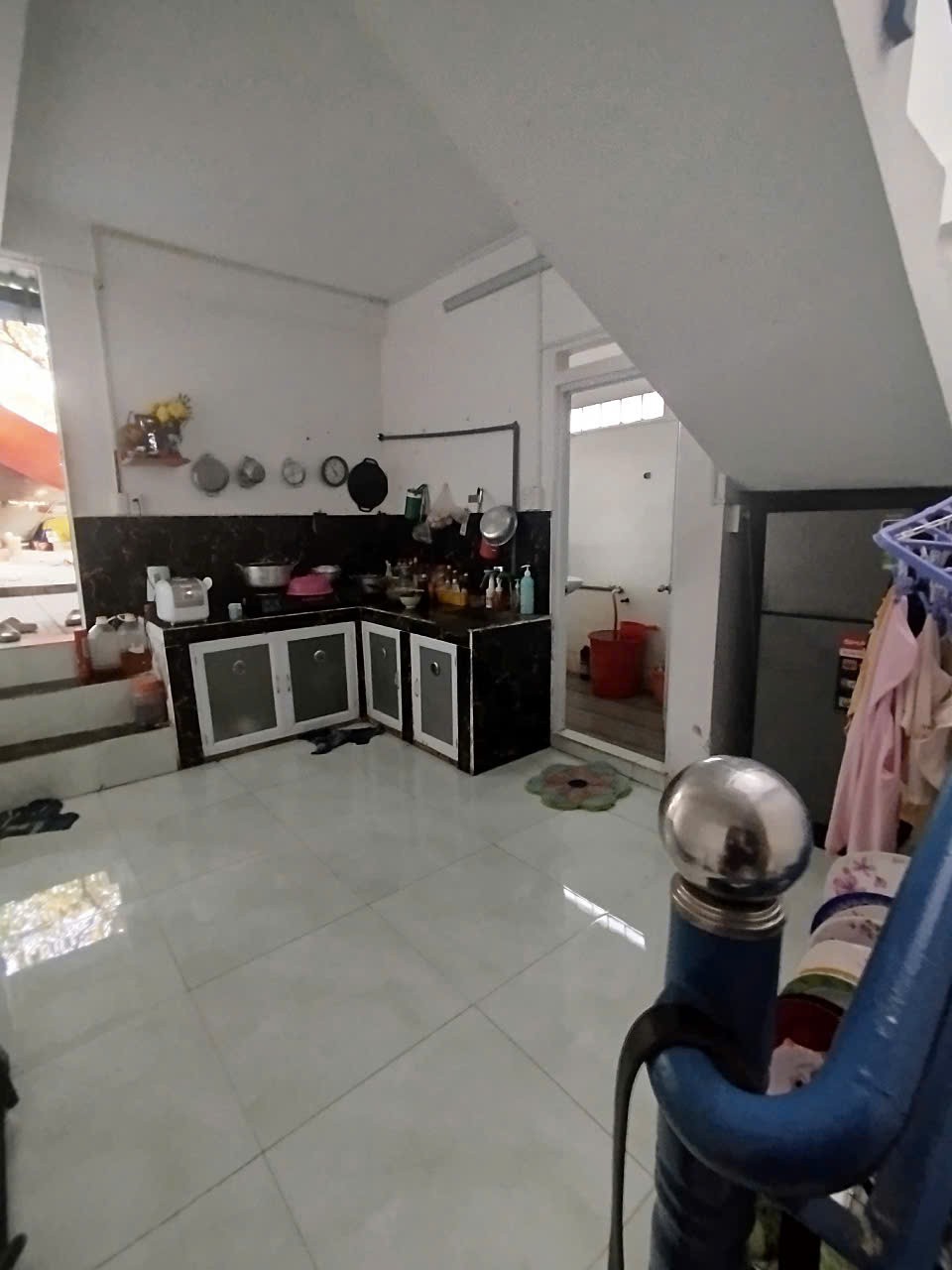 BÁN NHÀ C4 CÓ GÁC LỬNG HẺM 1 SÁT MẶT TIỀN DƯƠNG CÔNG KHI, HÓC MÔN 3
