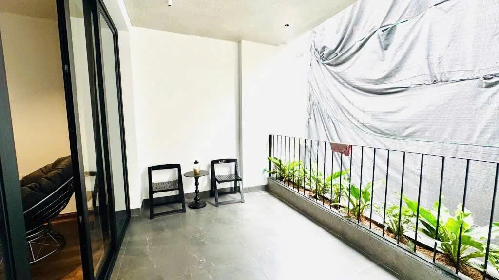 NHÀ MỚI -FULL NỘI THẤT 6 TẦNG Ô TÔ VÀO NHÀ Phố Ngọc Thụy-Long Biên 73m2 X 16.4 Tỷ. 3