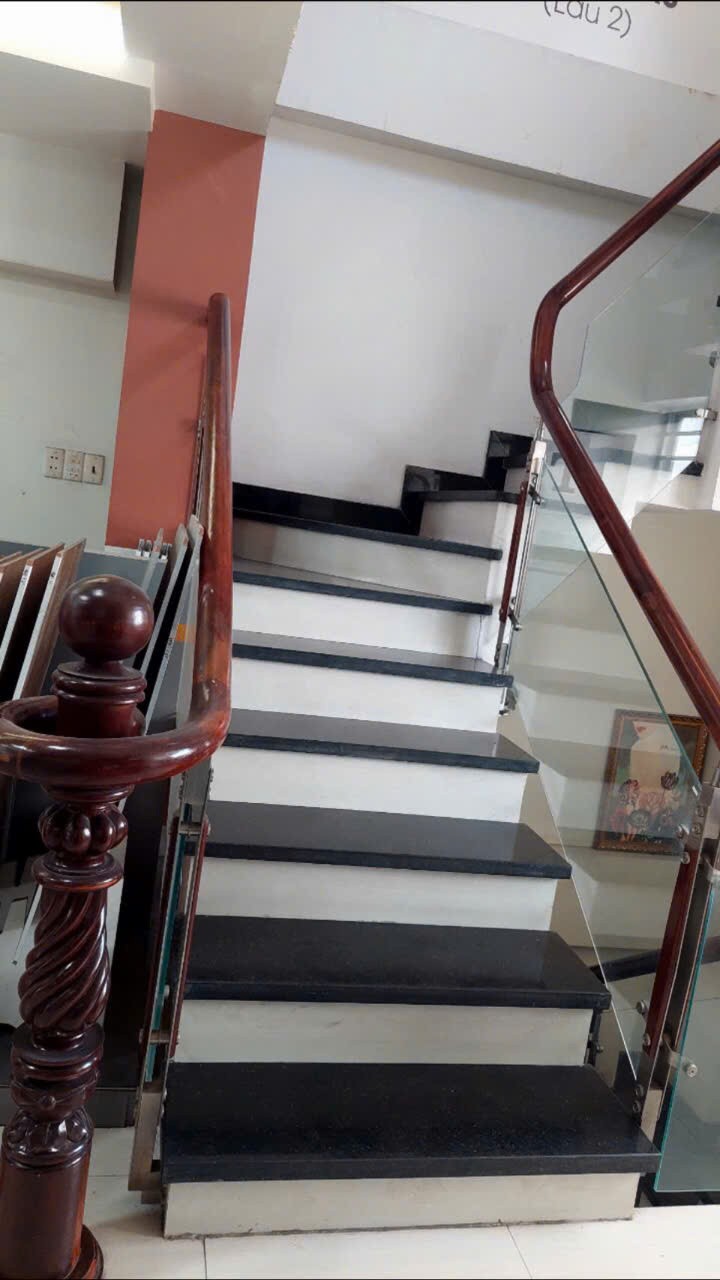 Cho thuê Nhà mặt tiền Bình Thạnh, Hồ Chí Minh, Diện tích 120m², Giá 085 Triệu/tháng 7
