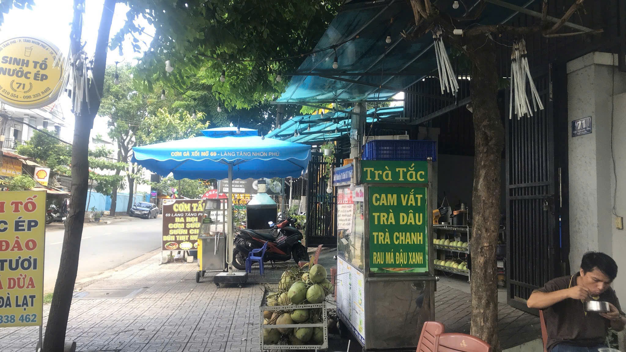 Nhà mặt tiền đường Làng tăng phú DT 100m kinh doanh tốt 3