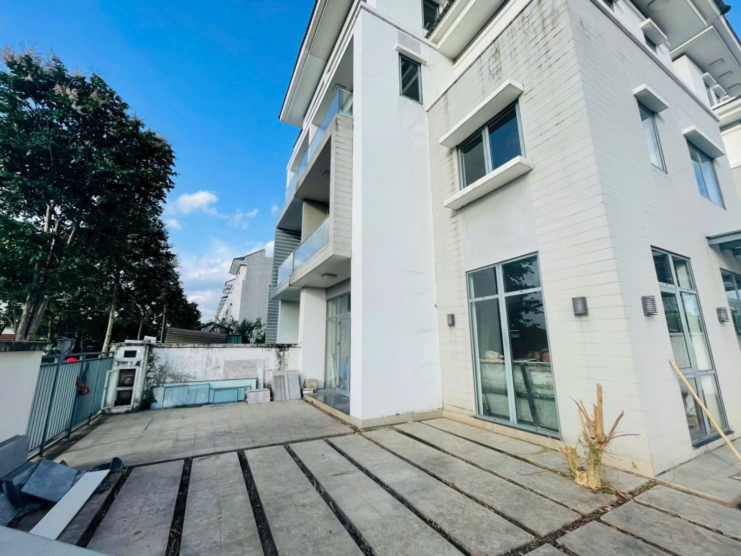 Cần bán Nhà mặt tiền Phường Cát Lái, Quận 2, Diện tích 208m², Giá 27 Tỷ
