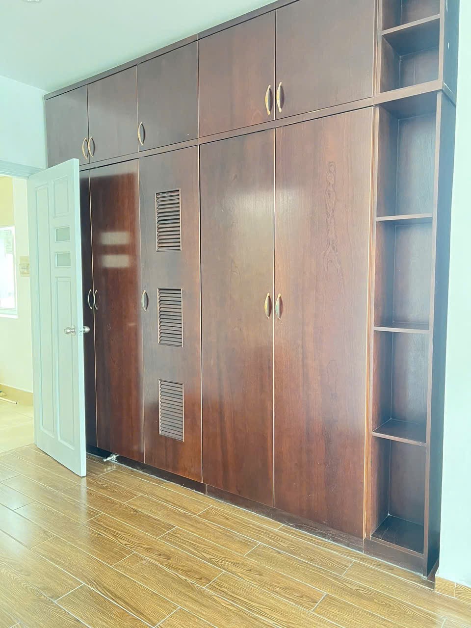 Cho thuê Biệt thự Phường Thảo Điền, Quận 2, Diện tích 240m², Giá Thương lượng 8