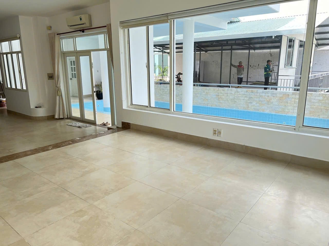 Cho thuê Biệt thự Phường Thảo Điền, Quận 2, Diện tích 240m², Giá Thương lượng 10