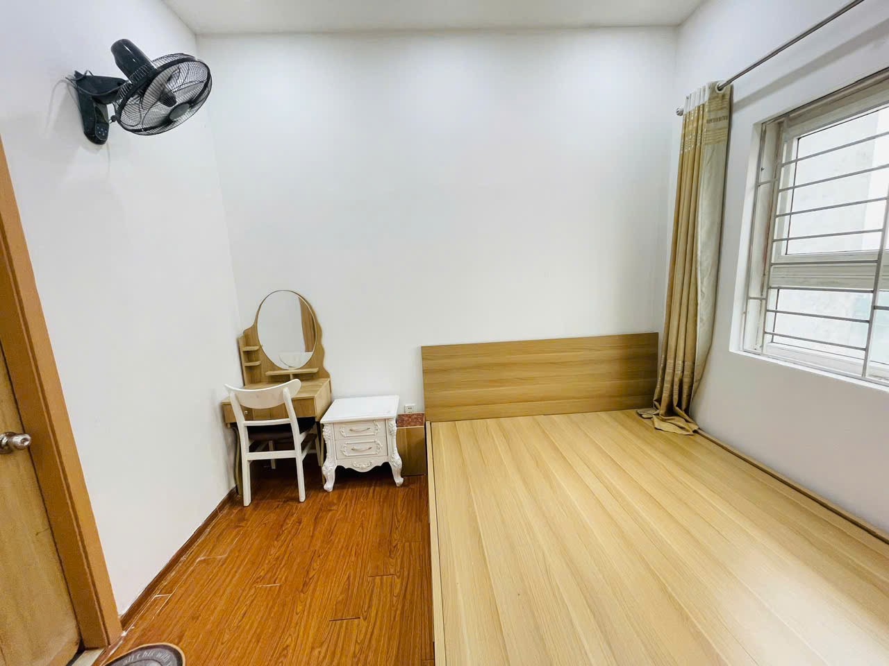 Cần bán Căn hộ chung cư đường 21, Phường Kiến Hưng, Diện tích 70m², Giá 2.5 Tỷ
