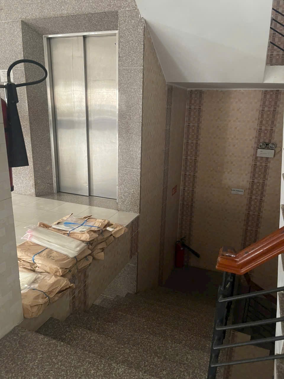 Cho thuê Kho - Nhà xưởng Quận 12, Hồ Chí Minh, Diện tích 64m², Giá 150 Triệu/tháng