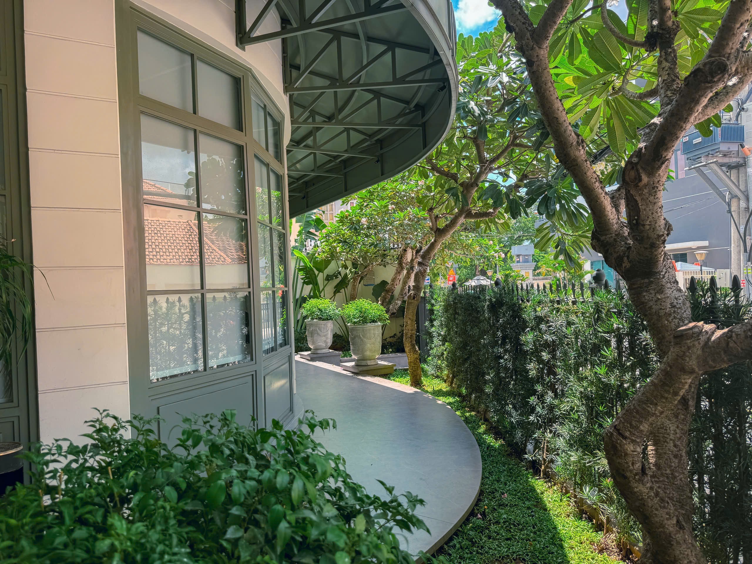 Cho thuê Biệt thự Phường Thảo Điền, Quận 2, Diện tích 310m², Giá 200 Triệu/tháng