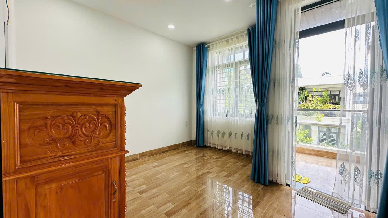 Cần bán nhà 3 tầng đường số 10 - KĐT Hà Quang 2, Nha Trang GIÁ TỐT 5