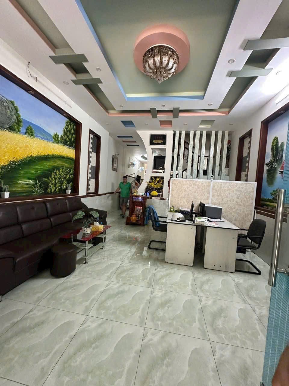 Cần bán Nhà mặt tiền Dĩ An, Bình Dương, Diện tích 120m², Giá 9.5 Tỷ 2