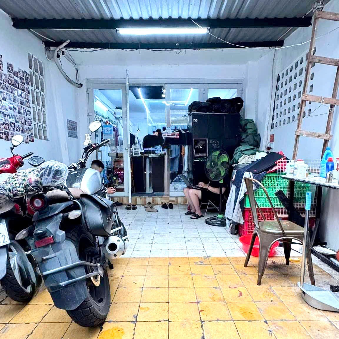 BÁN NHÀ QUẬN 3- HẺM XE HƠI 8M THÔNG- NGUYỄN ĐÌNH CHIỂU- 4M x 19M- 3 TẦNG SƠN SỬA XÂY MỚI: CHỈ 19 TỶ 3