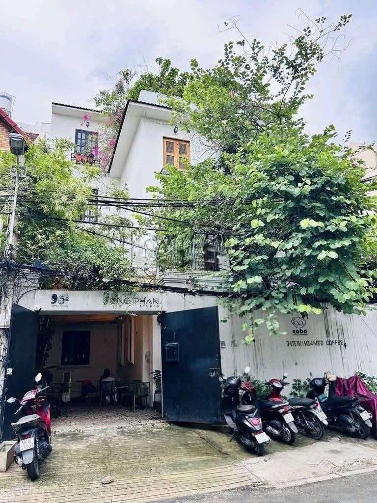 Cho thuê Biệt thự Phường Thảo Điền, Quận 2, Diện tích 176m², Giá 91 Triệu/tháng 2